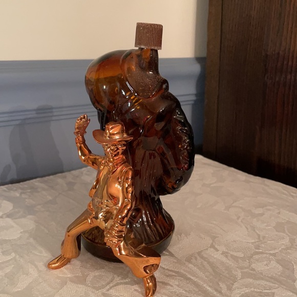 Avon Bucking Bronco decanter from 1971 - Picture 3 of 4